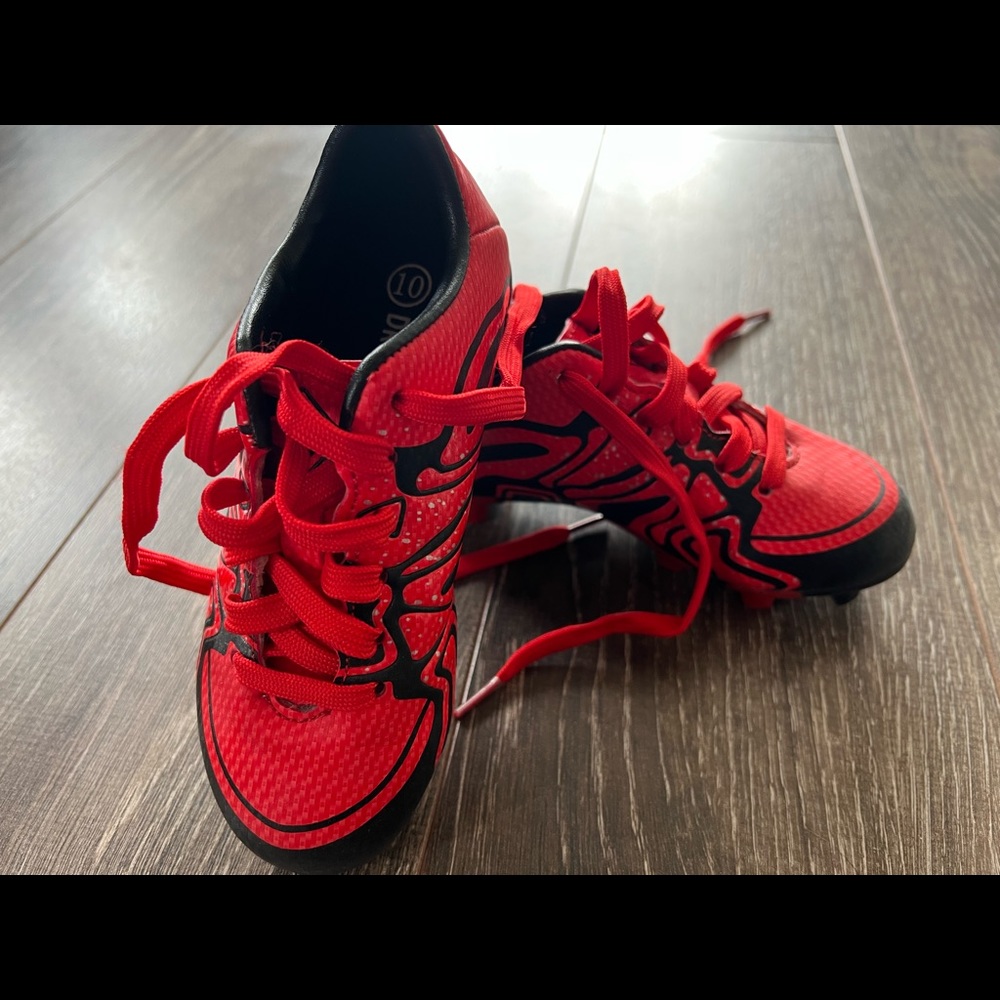 Little kids cleats